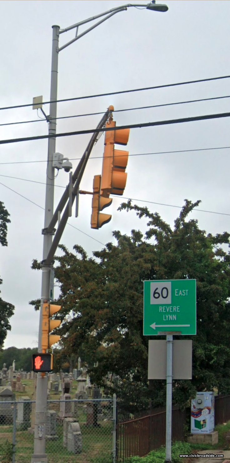 A second, apparently older camera system at the same Route 60/99 intersection