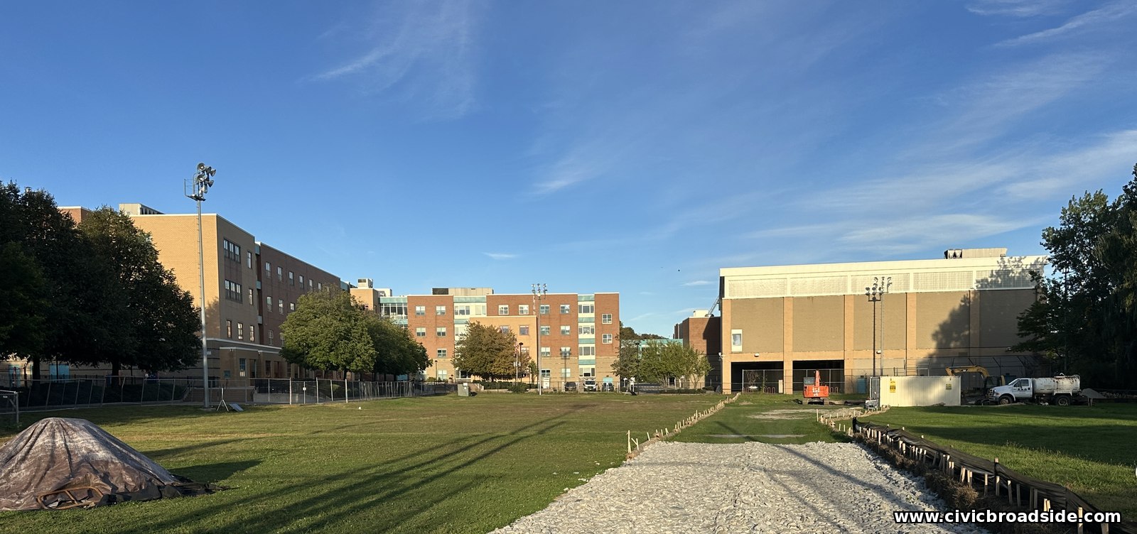 Acreage at Roosevelt Park fenced off from public use